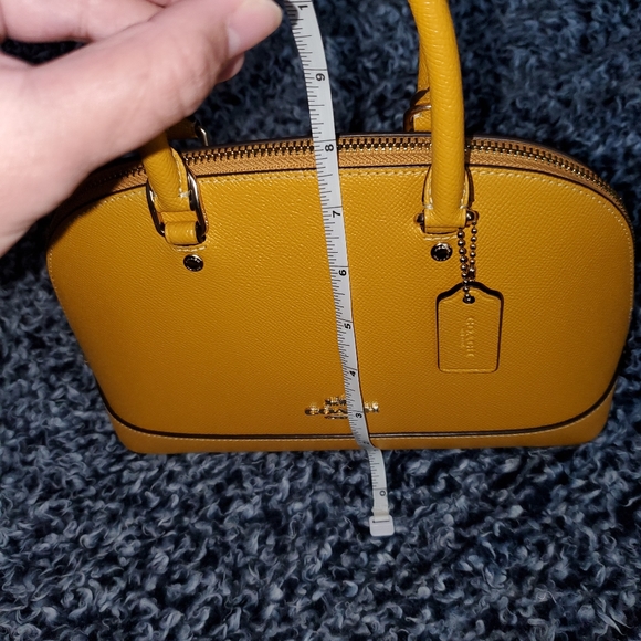 Coach Mini Sierra - Picture 3 of 12